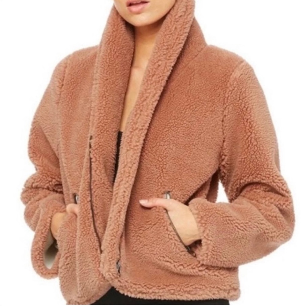 Alo Yoga Sherpa Jacket